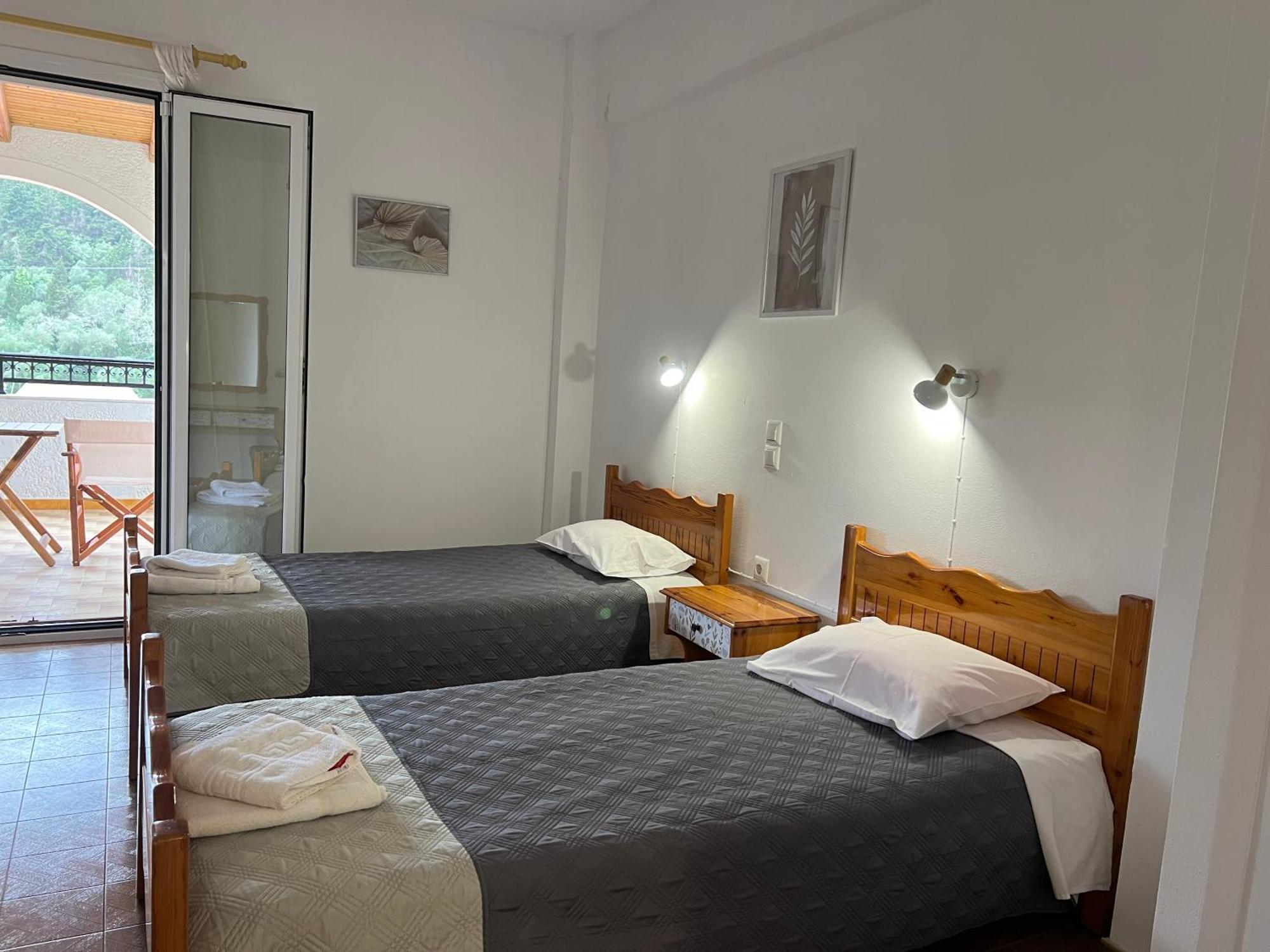 Vasiliki Apartments Lákka Eksteriør billede